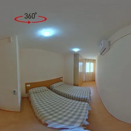 Apart. A-dorada Apartment